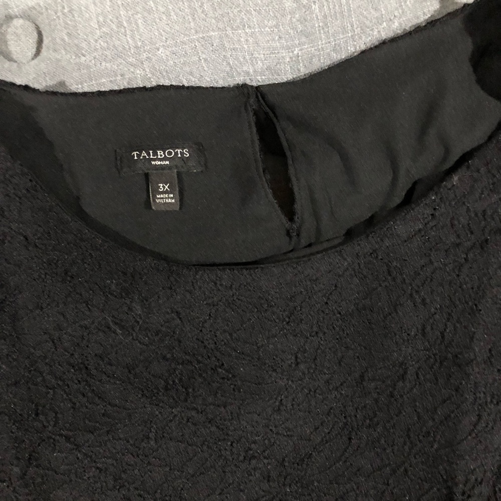 TALBOTS LINED BLACK LACE TOP SIZE 3X